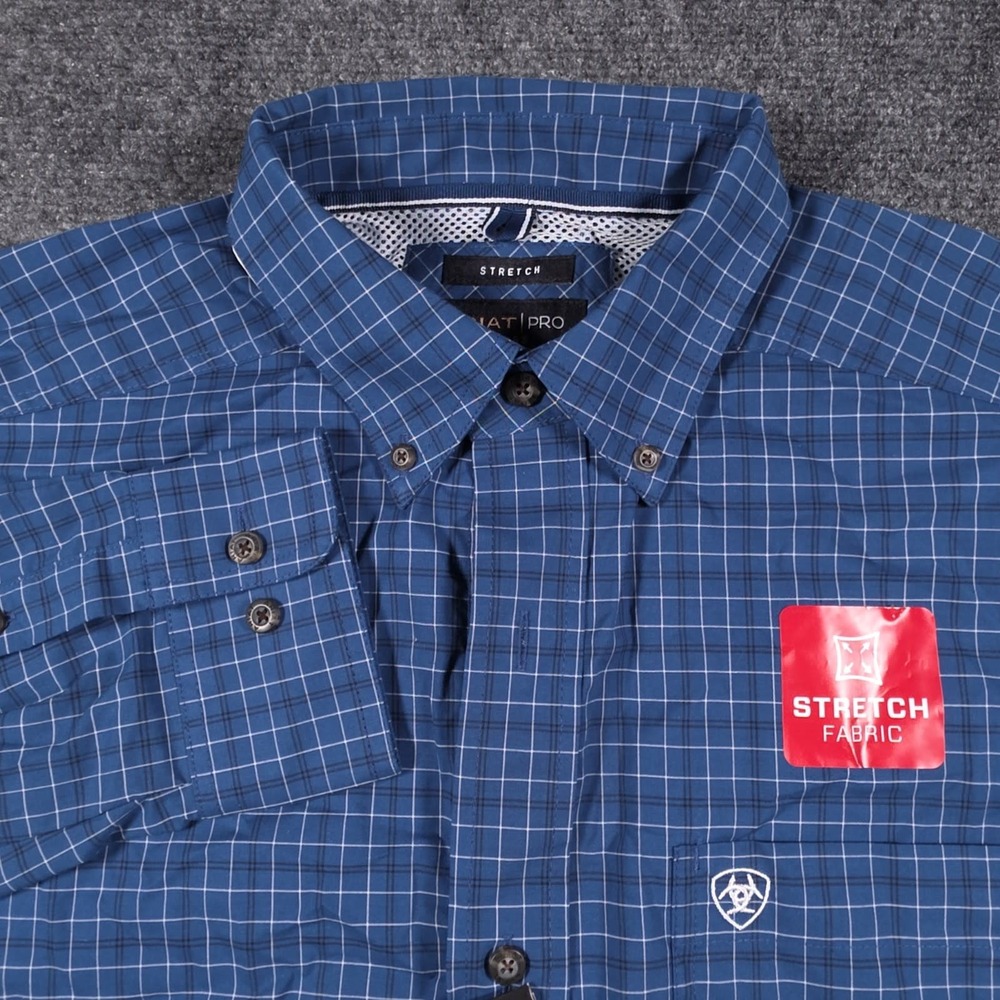 NWT Ariat Pro Series Button Down Shirt Mens M Blue Plaid Stretch Cowboy Rodeo